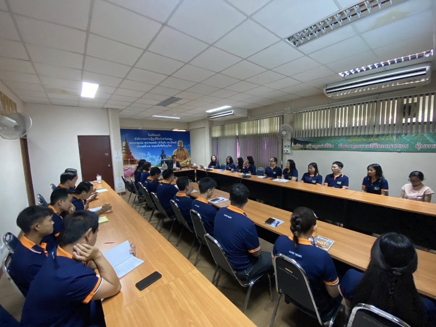 title - ผู้ตรวจราชการ ส.ป.ก. (เขต 15,16 และ 17) ประชุมตรวจติดตามความก้าวหน้าการดำเนินงานตามแผนงานตรวจราชการและลงพื้นที่โครงการที่เกี่ยวข้องในเขตปฏิรูปที่ดิน ประจําปีงบประมาณ 2568 รอบที่ 2 ณ ส.ป.ก.จังหวัดลำพูน